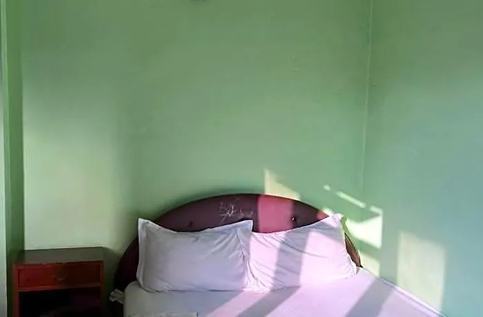 Sweet Dreams 2*